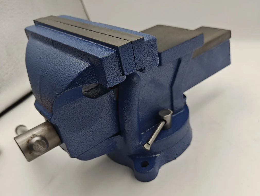 Efficient Practical Bench Vise